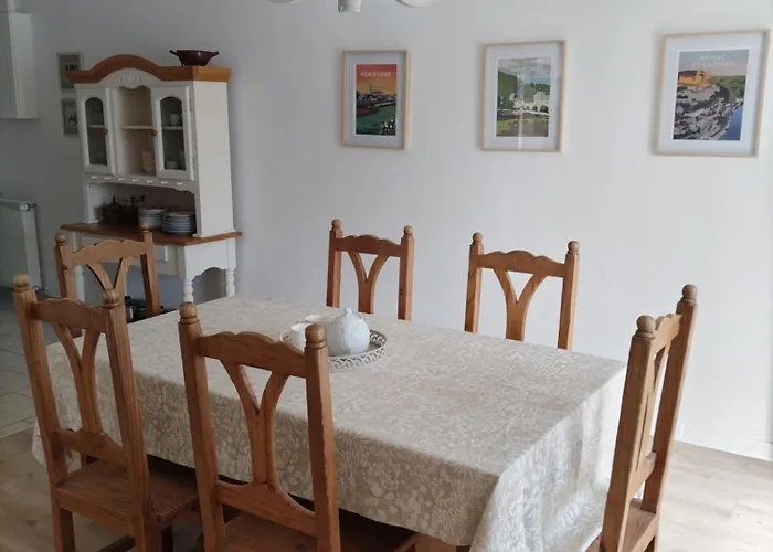 L'etude, A Prázdninový dům *
